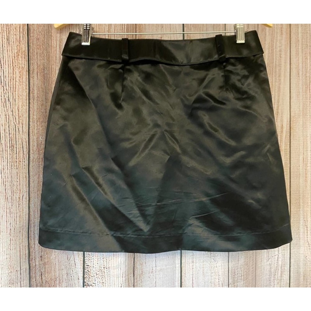 BCBG Paris belted black satin skirt S - Picture 4 of 5